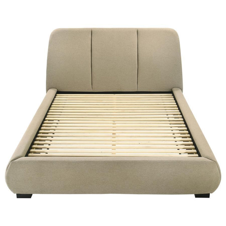 Mokena - Upholstered Platform Bed