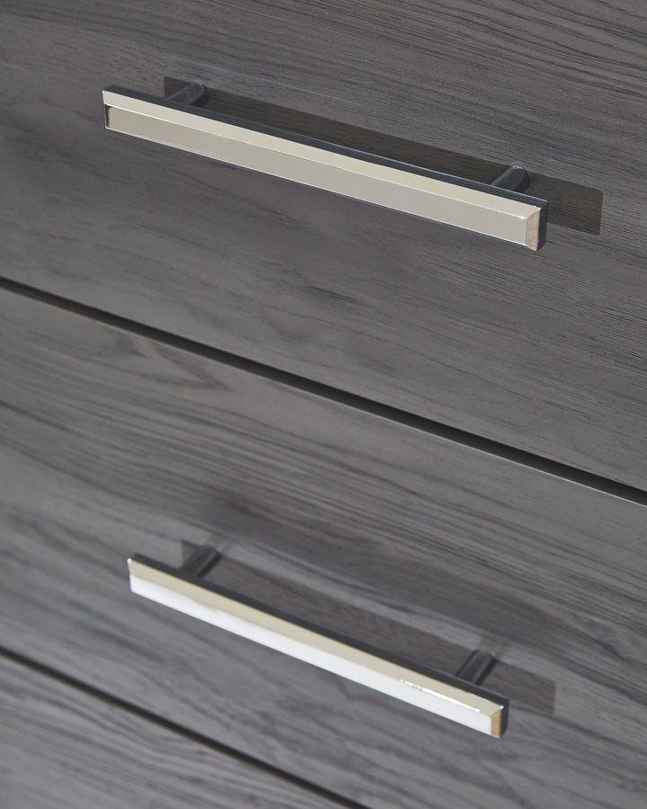 Lodanna - Five Drawer Chest - Gray