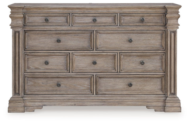 Blairhurst - Dresser - Light Grayish Brown