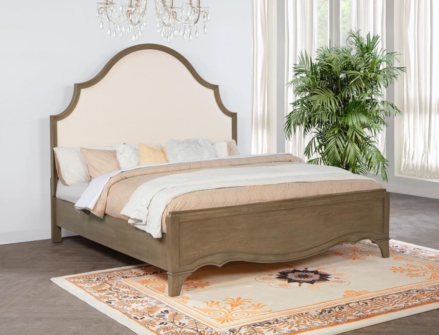 Revello - Panel Bed
