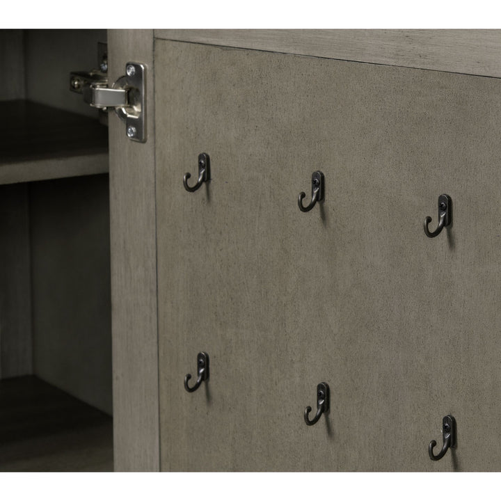 Kings Court - 7-Drawer Door Chest - Gray