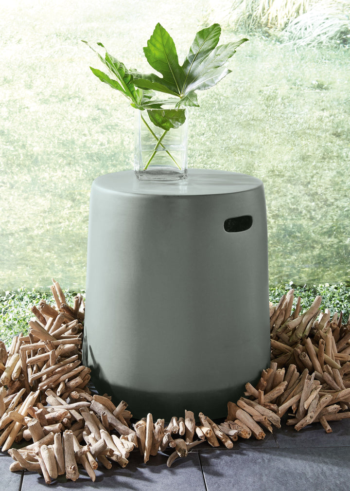 Kalmunds - Stool - Gray