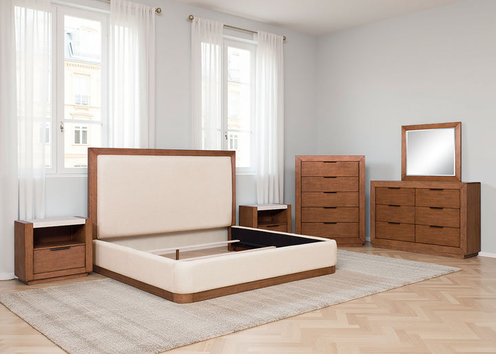 Hennington - Five Drawer Chest - Medium Brown