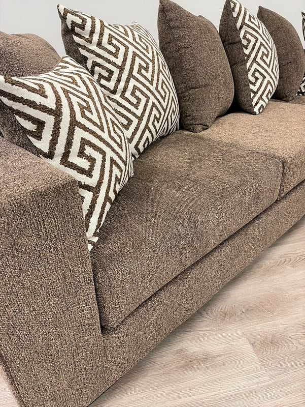 110 - Mocha Sectional