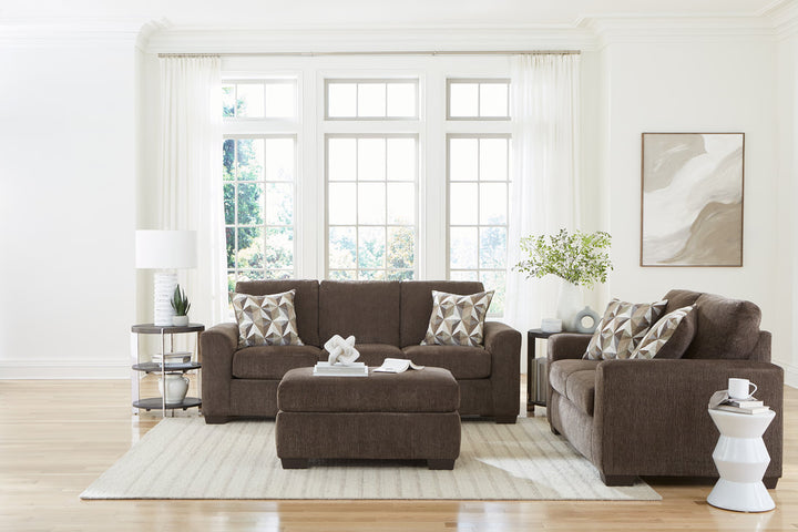 198 Nutmeg Sofa &amp; Loveseat Set