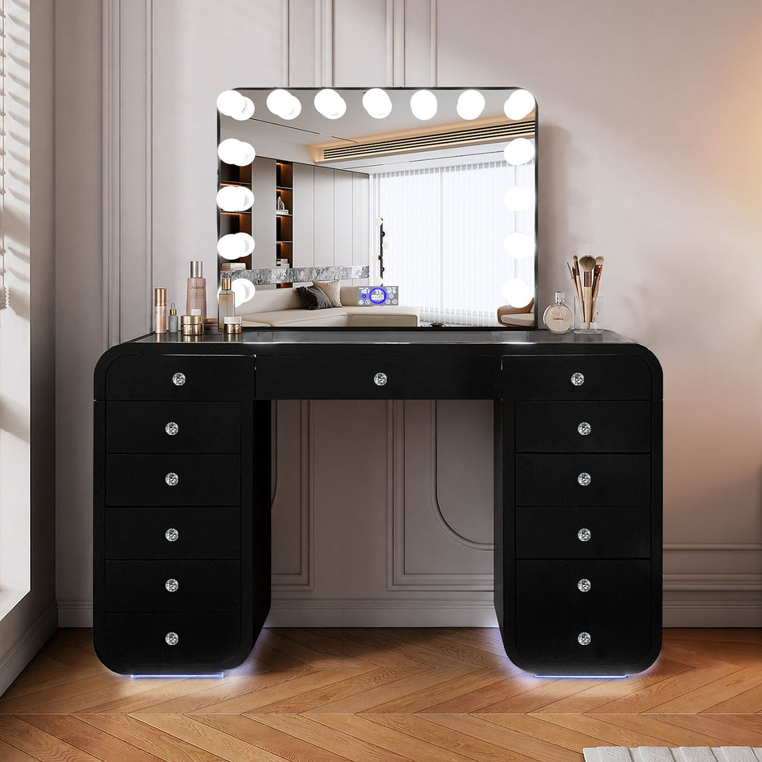A-VM08 Emily (Black)