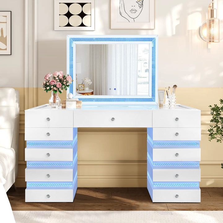 A-VM09 Lily (White)