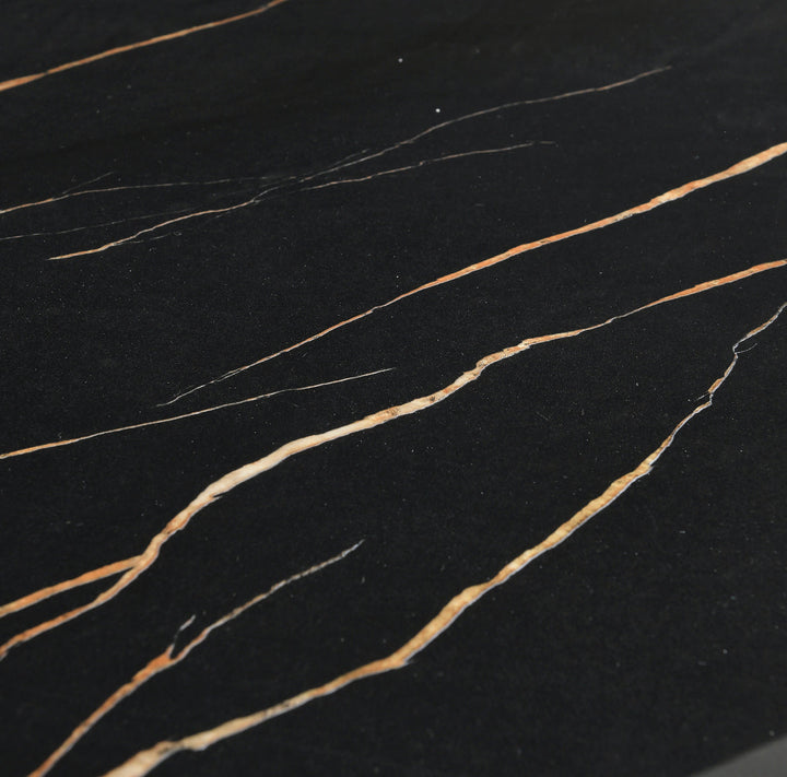 D615 Maxi Table (Black/Gold)