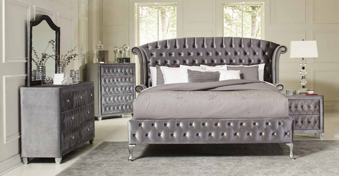 Diamond Palace Gray - 5pc King Bedroom Set