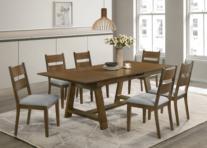 Everly Dining