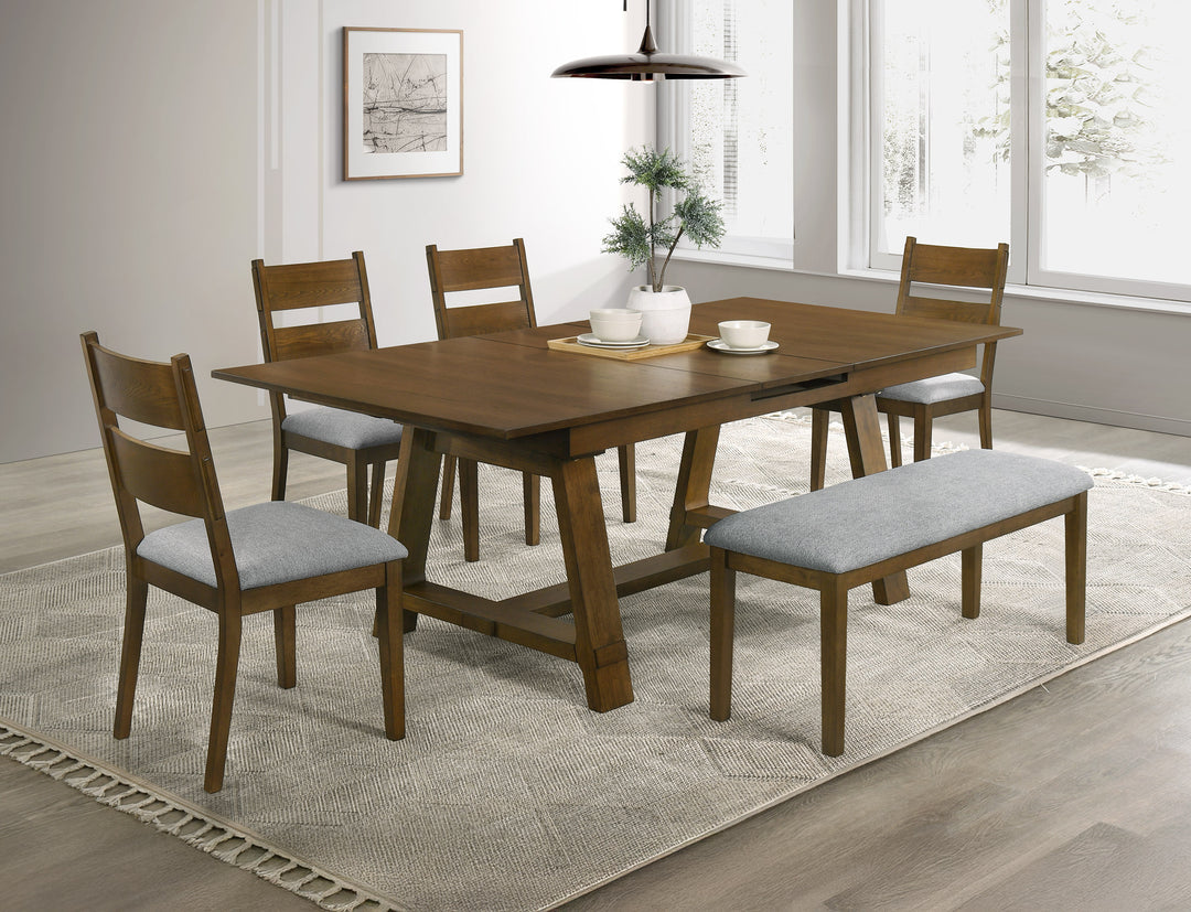 Everly Dining