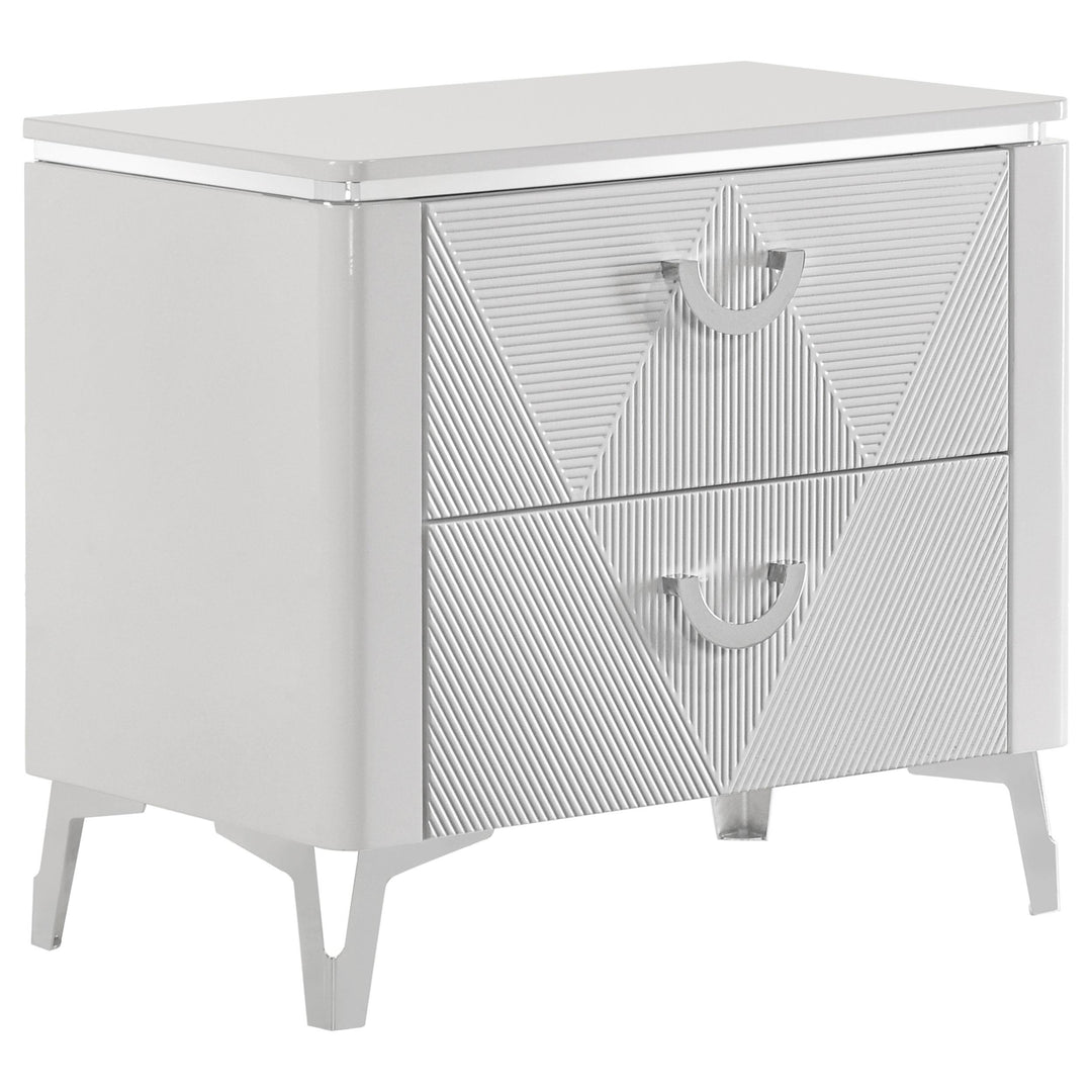 Cassia 4-piece Eastern King LED Bedroom Set White High Gloss