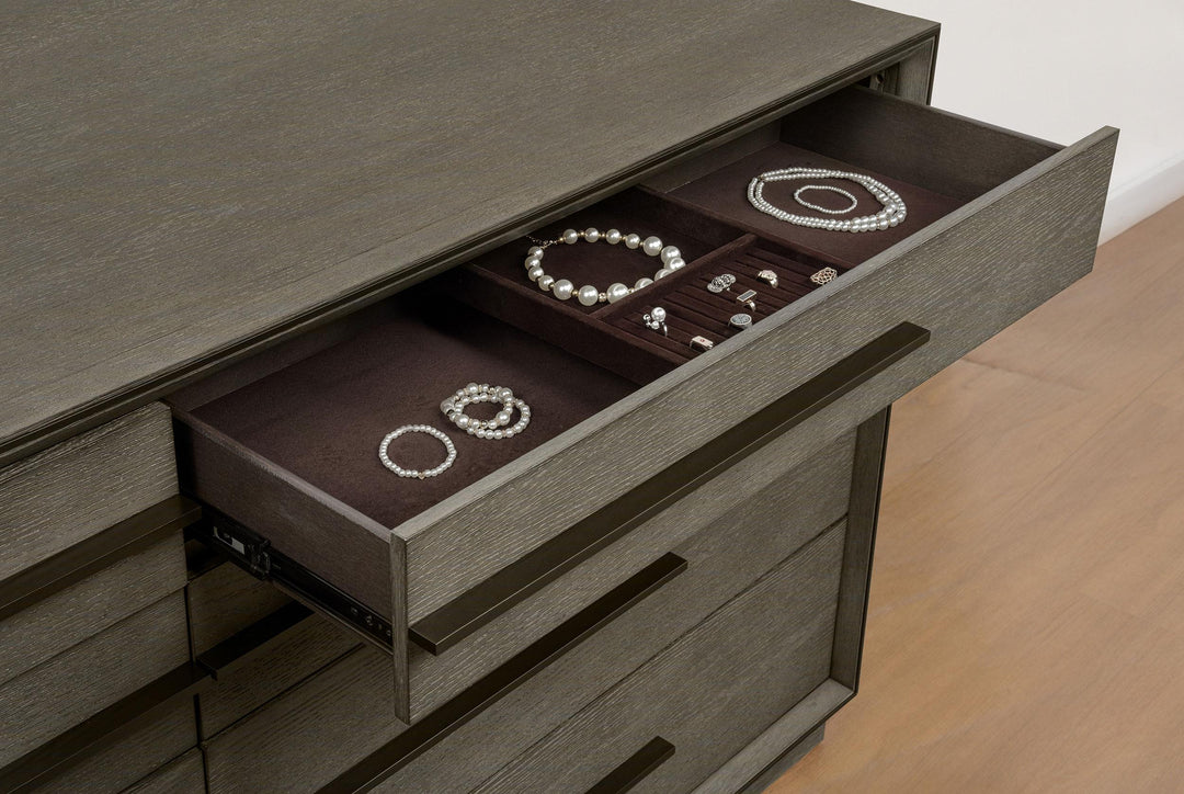 Durango 5-piece Queen Bedroom Set Taupe Oak