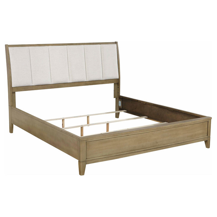 Granada 4-piece Eastern King Bedroom Set Natural Pine