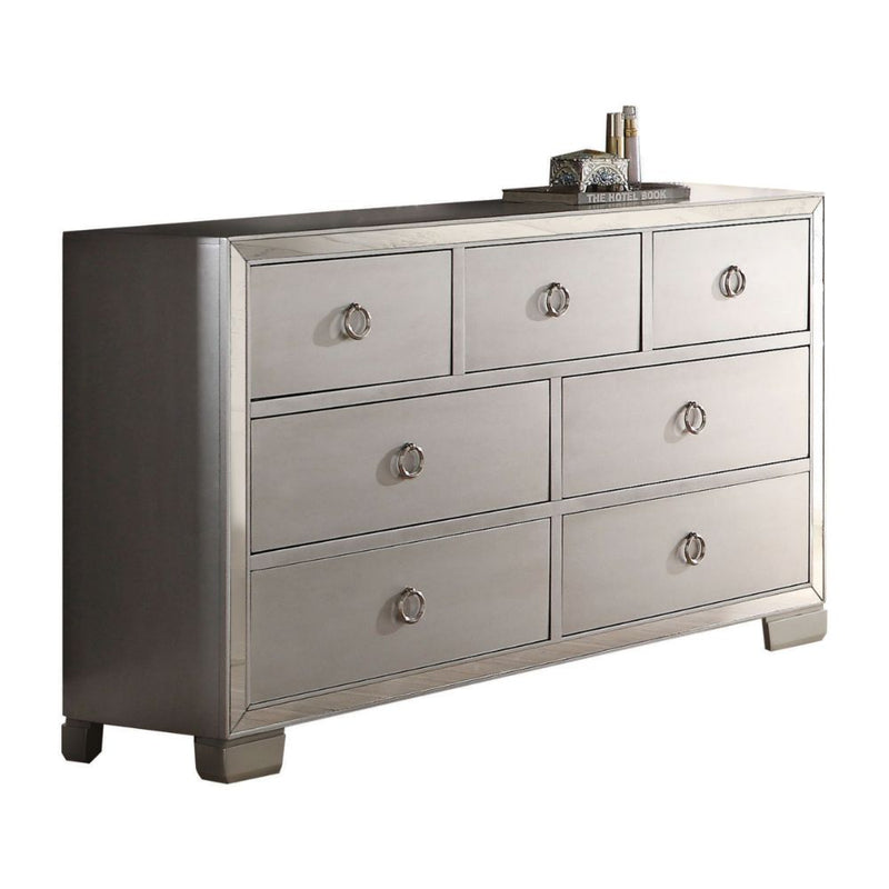 Voeville Dresser