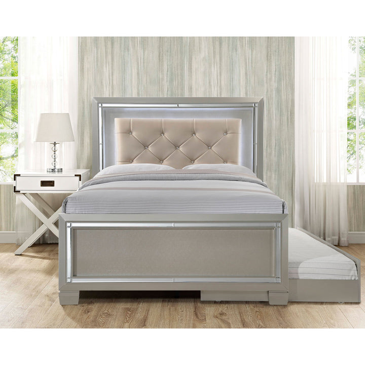 Platinum - Youth Full Platform Bed With Trundle - Сhampagne