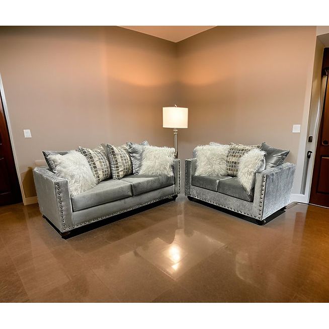 S315 Silver S&amp;L