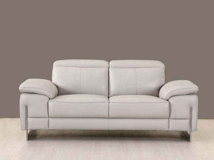 636 - Sofa, Loveseat