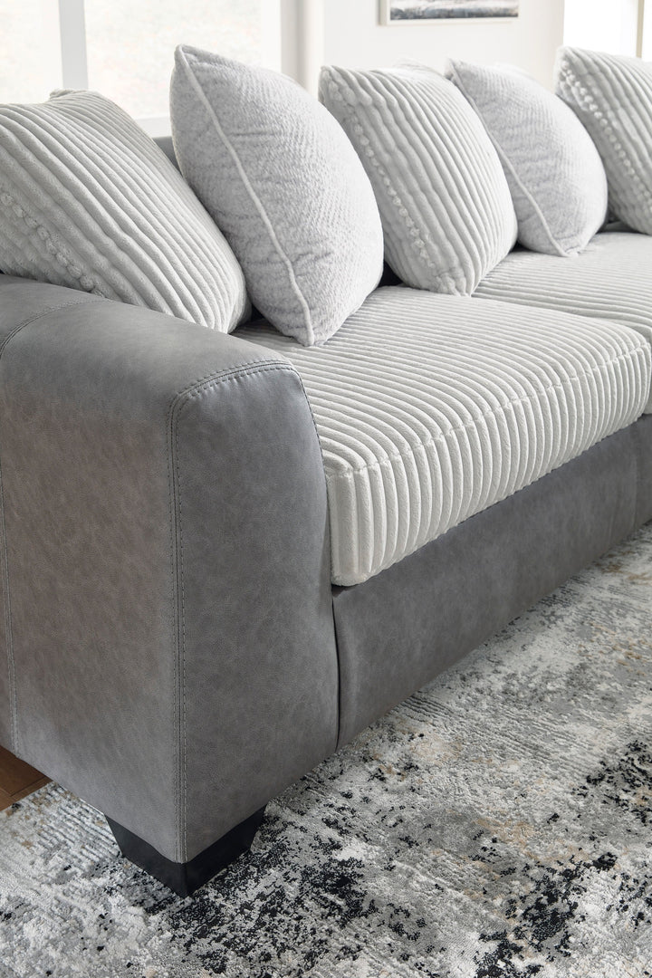 AS31503 Clairette Court