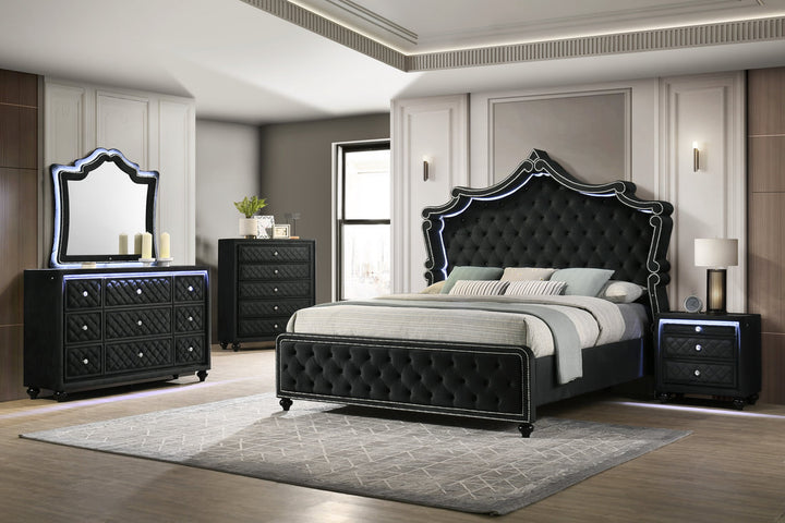 Kingdom Black 4PC OR 5PC Set - Queen, King