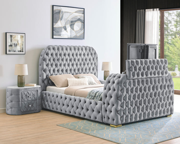 Natalia Bedroom