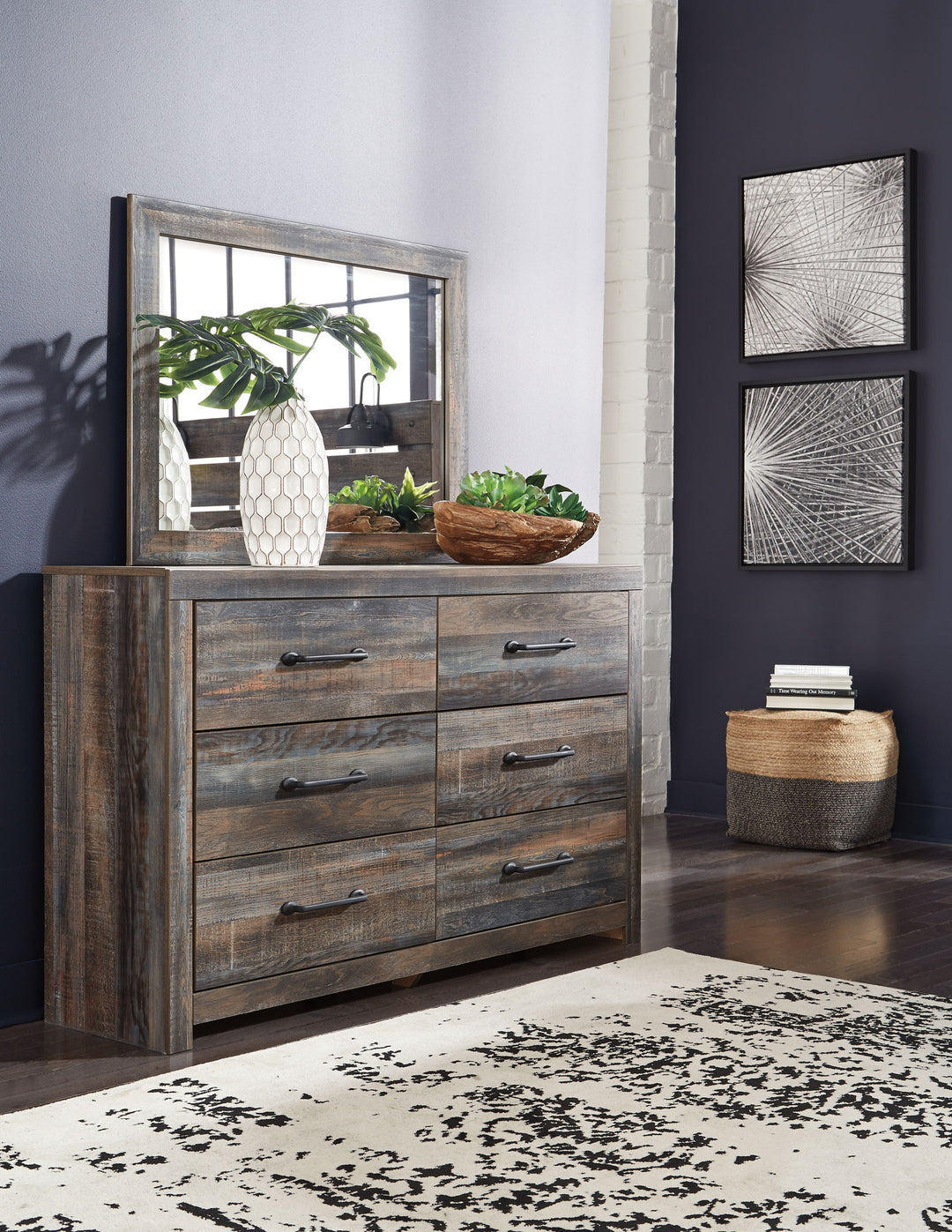 Drystan - Bedroom Set