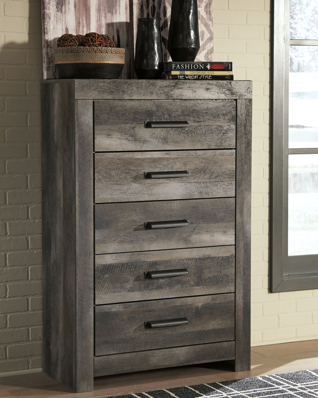 Wynnlow - Five Drawer Chest - Gray