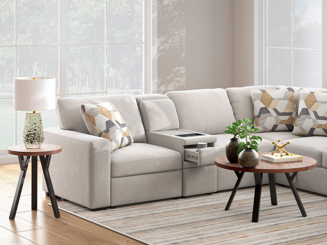 Ashley 673-05 Sectional with Pull Out