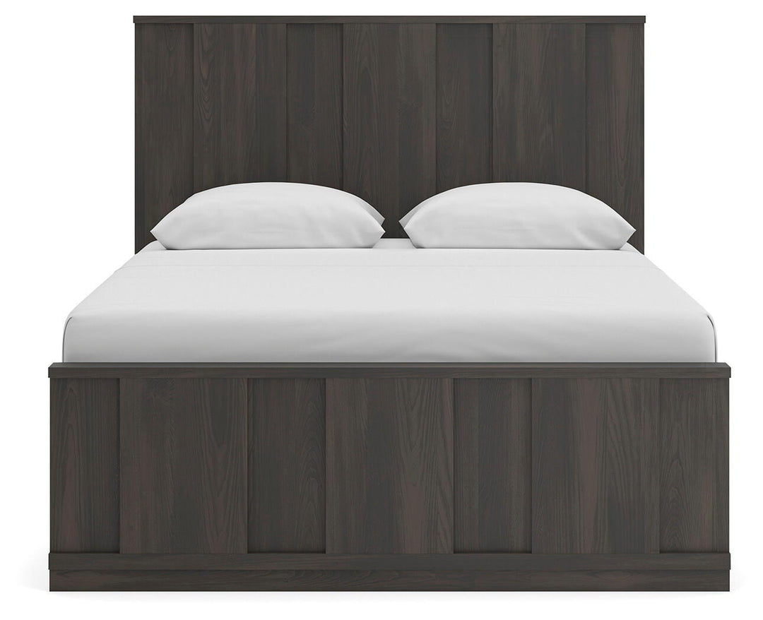 Shaehartin - Queen Panel Platform Bed - Dark Brown