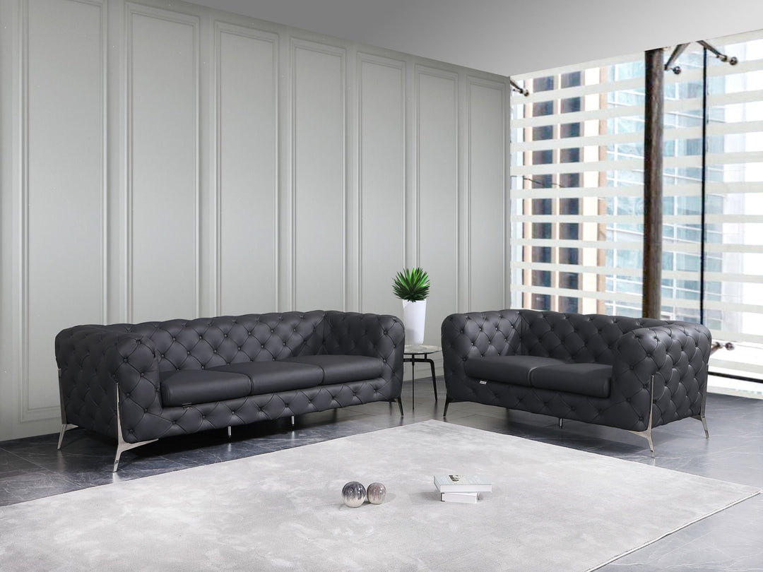 970 - Sofa, Loveseat