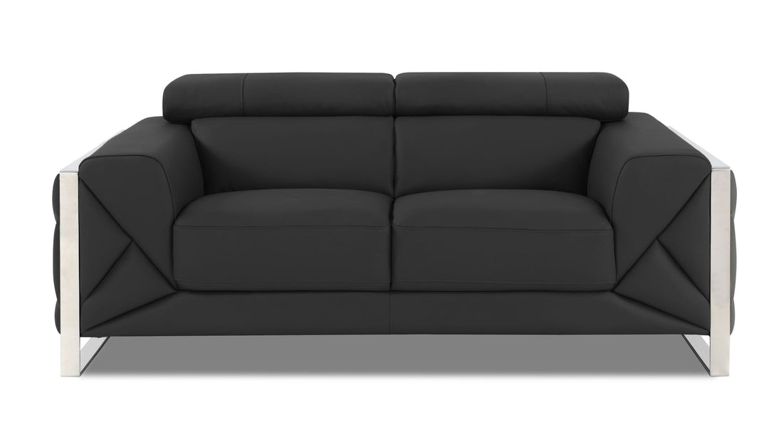 903 - Loveseat