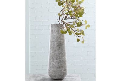 Fynn Vase