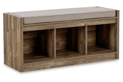 Gerdanet Storage Bench