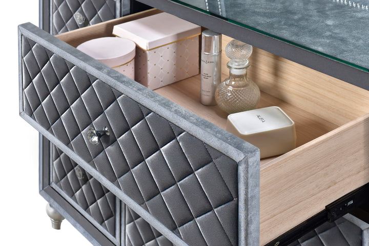 Cameo Bedroom