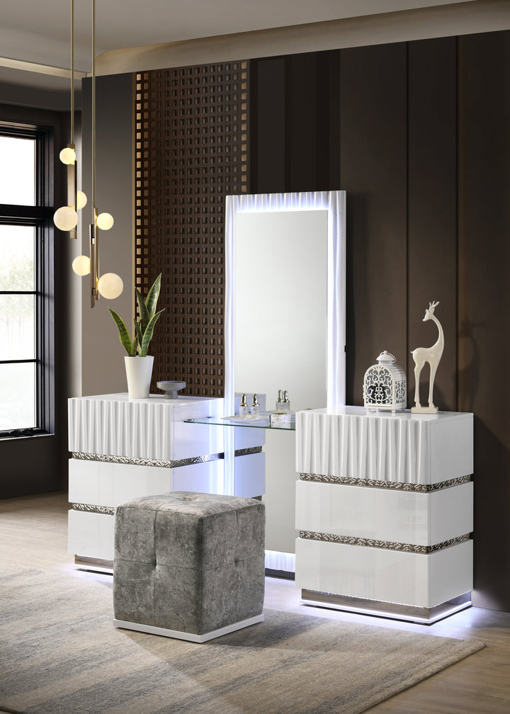 B32 Lisbon Vanity