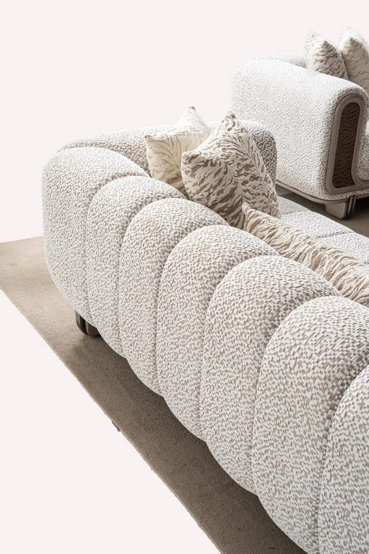Lora Collection