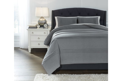 Mattias Comforter Sets