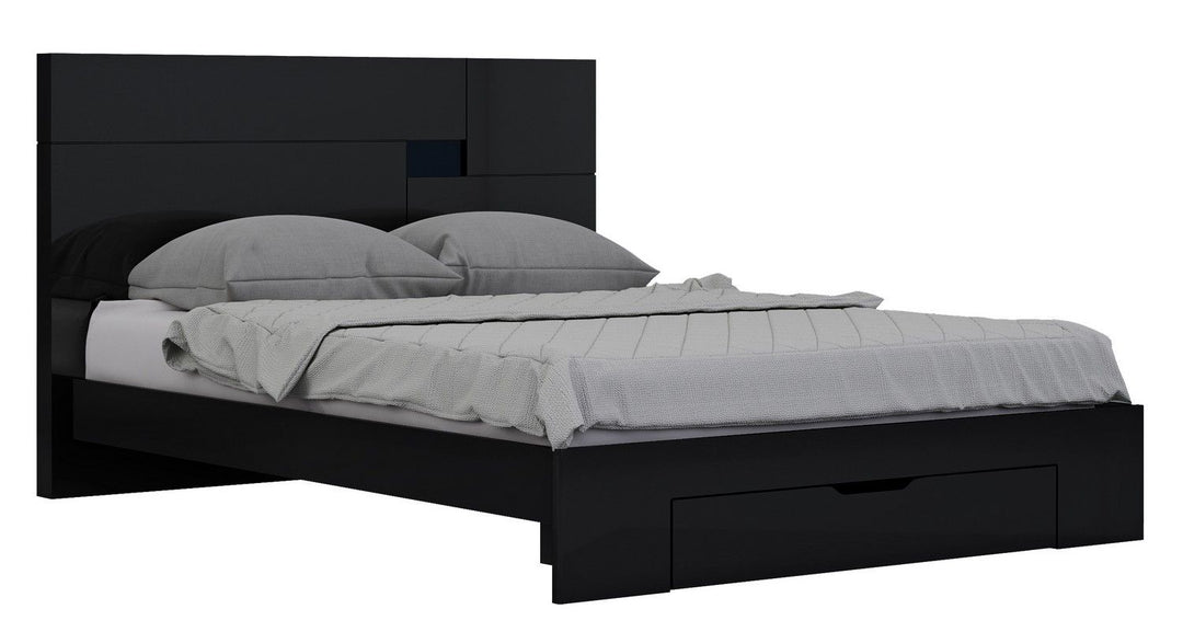 Aria - Bedroom Set