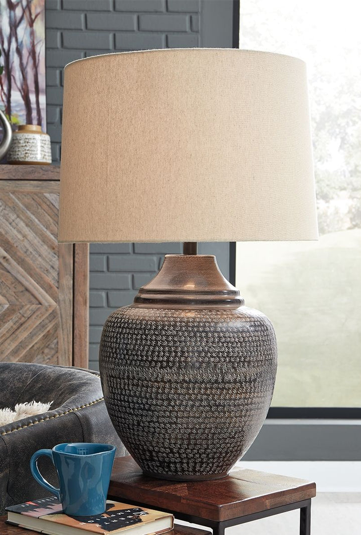 Olinger - Brown - Metal Table Lamp