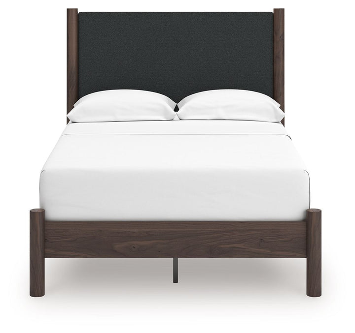 Pamytta - Upholstered Panel Platform Bed