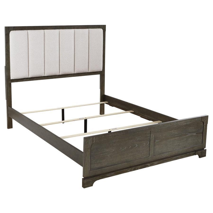 Gran Park - Panel Bed