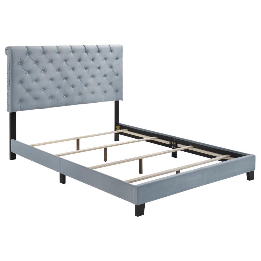 Warner - Upholstered Panel Bed