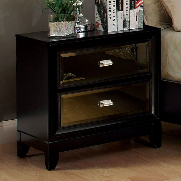 Golva - Nightstand - Silver