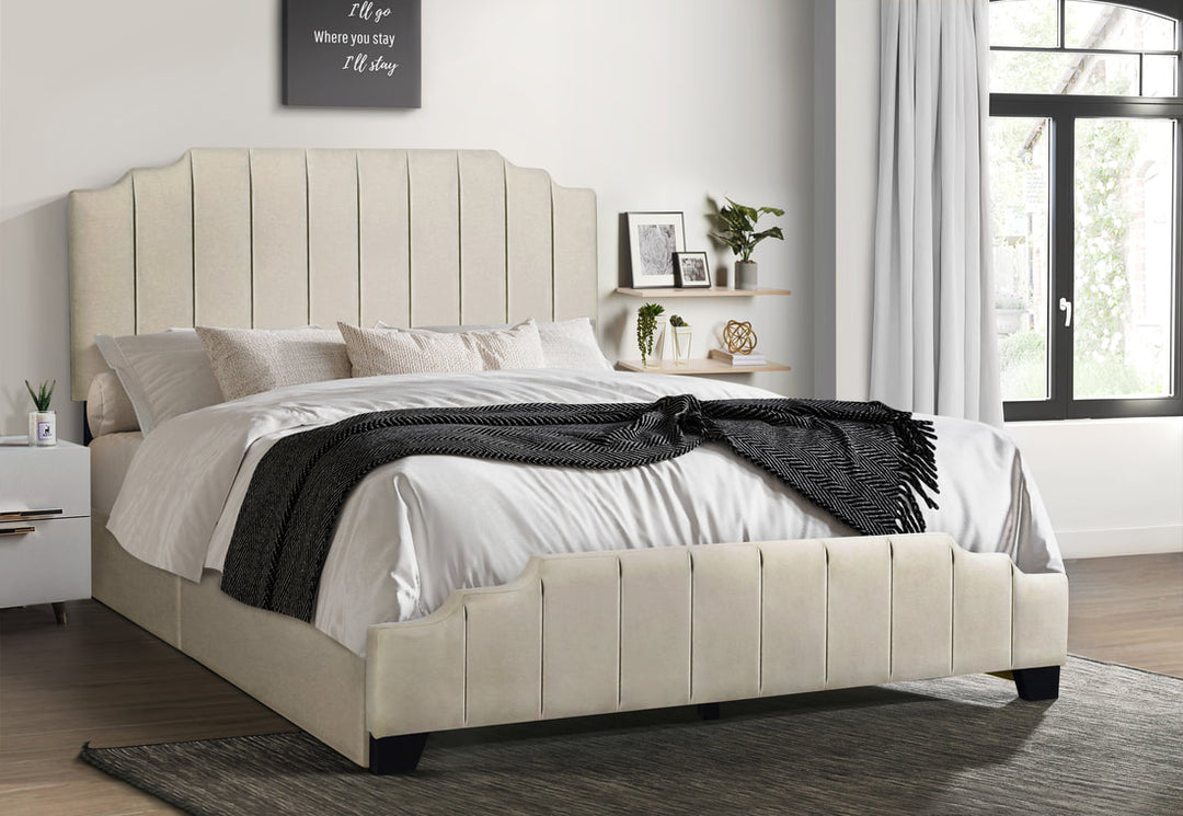 HH975 Platform Bed - Queen (1 LEFT)